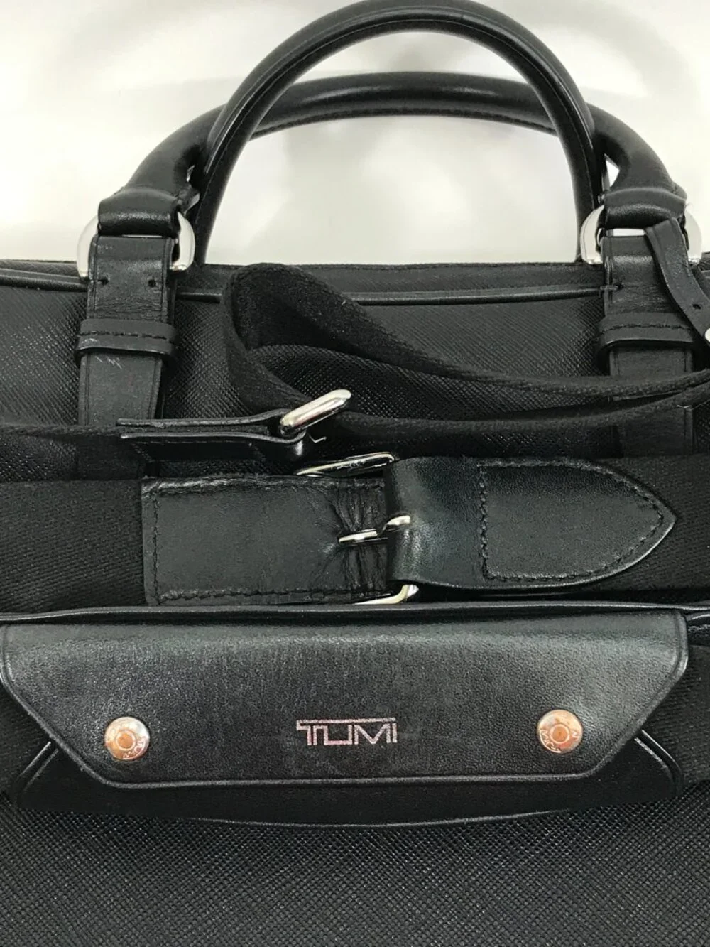 Tumi Villa Lago T-Pass Medium Laptop Briefcase Shoulder Bag Adjustable Black